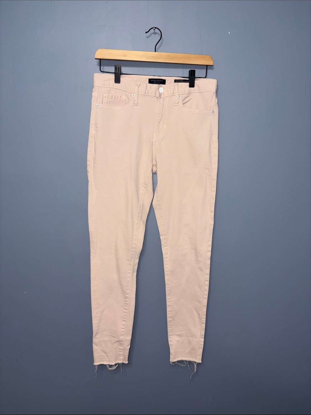Banana Republic • Pink Jeans